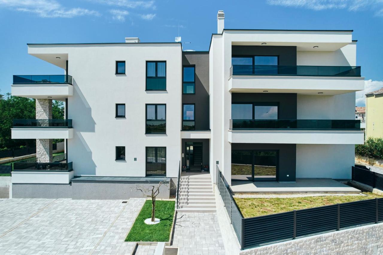 Apartments San Maris Umago Exterior foto